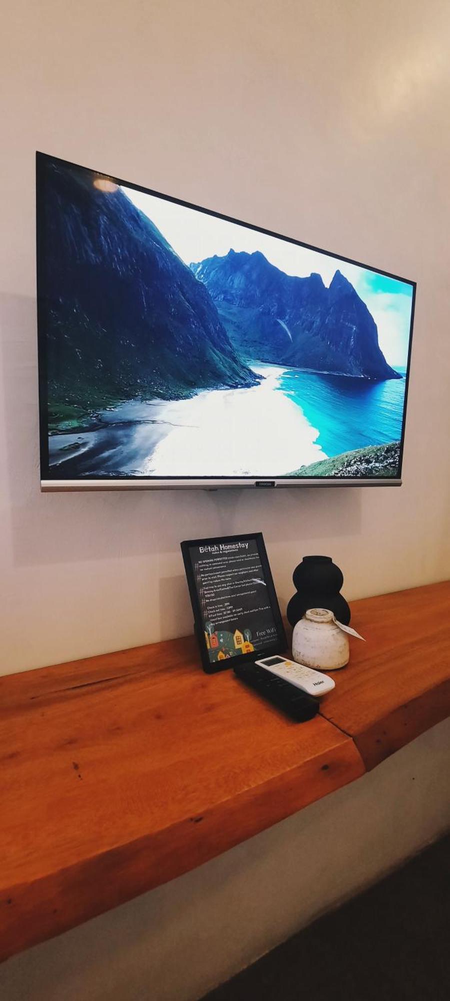 Betah Homestay Banyuwangi バニュワンギ エクステリア 写真