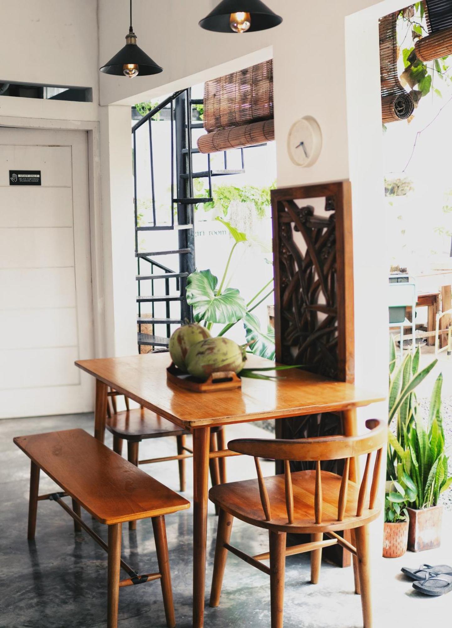 Betah Homestay Banyuwangi バニュワンギ エクステリア 写真